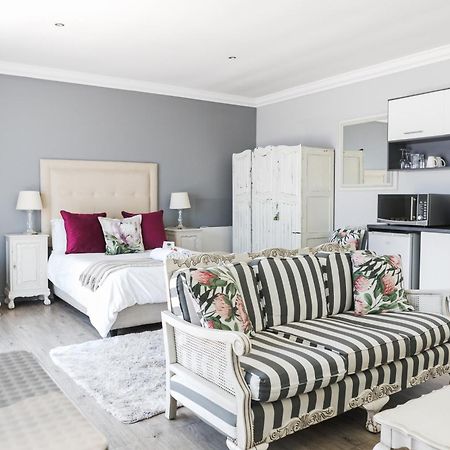 Namaste Spacious Studio Apartment Langebaan Eksteriør billede
