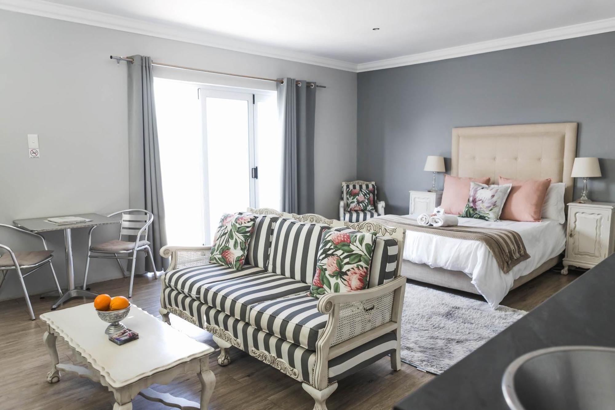 Namaste Spacious Studio Apartment Langebaan Eksteriør billede